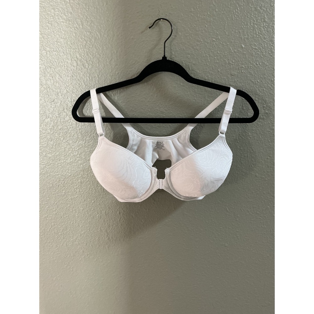 Bali Comfort Revolution Front Close Underwire Bra White 38C 3P66 Racerback